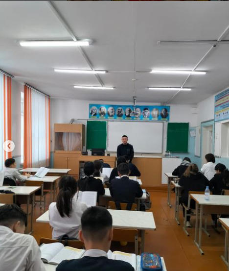 Әуезов ПБ ЖПҚБ ЮПТ УПИ инспекторы полиция аға лейтенанты Бектасов Н.А  « Үй тұрмыс жағдайындағы балалардың қауіпсіздігі және ата-аналарымен қарым-қатынасы» тақырыбында профилактикалық әңгіме